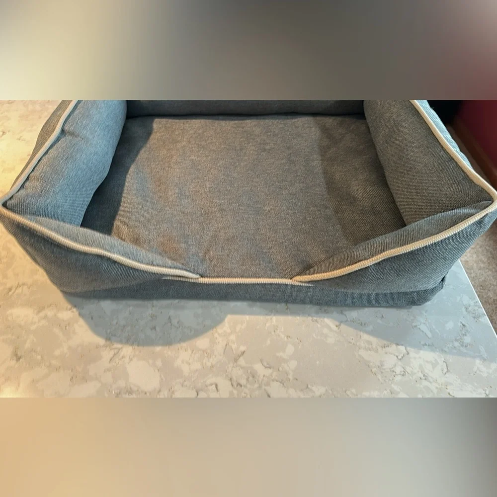 Cozy Gray Pet Bed